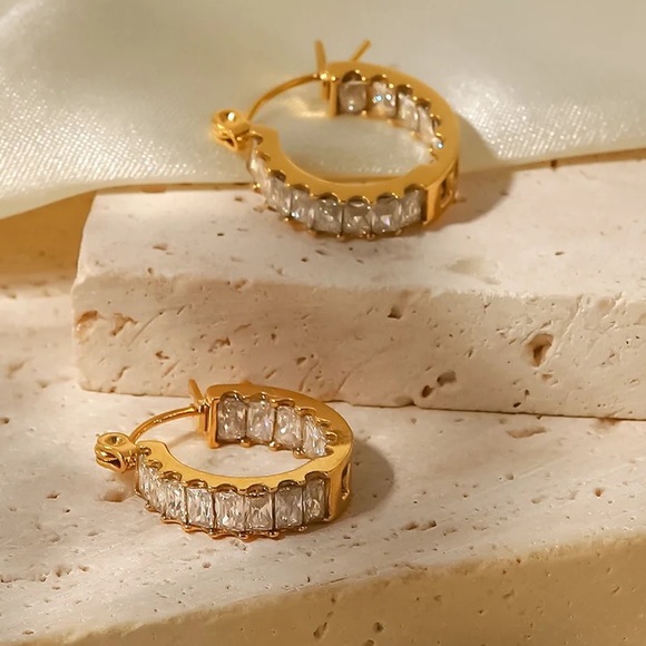 ◾️18K Gold Plated Marquis 3A CZ Crystal Hoop Earrings - Picture 12 of 13